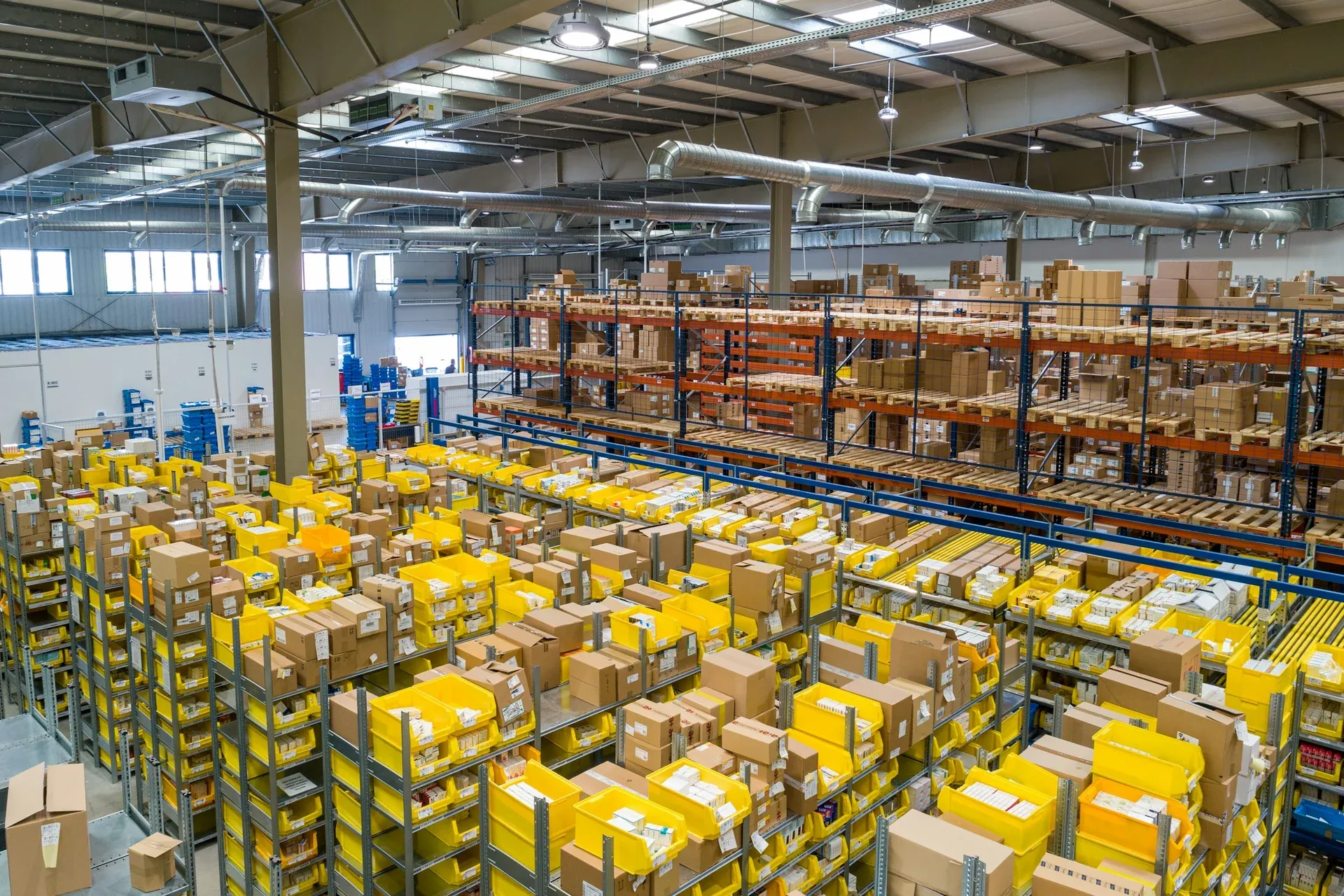 Entrepôt y stocks : illustration du patrimoine matériel y logistique de los empresas — RMA Tánger